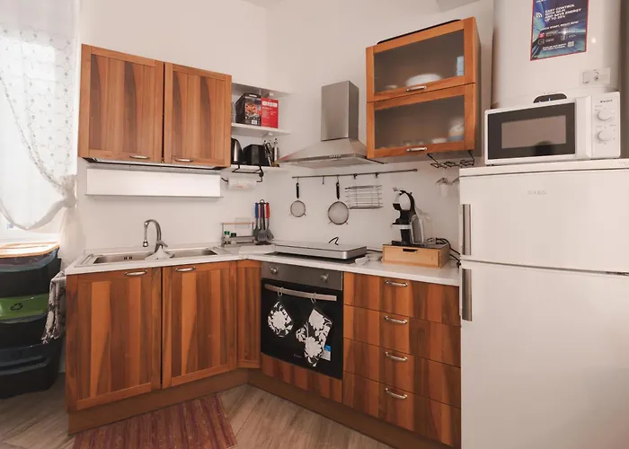 Apartment Studio City